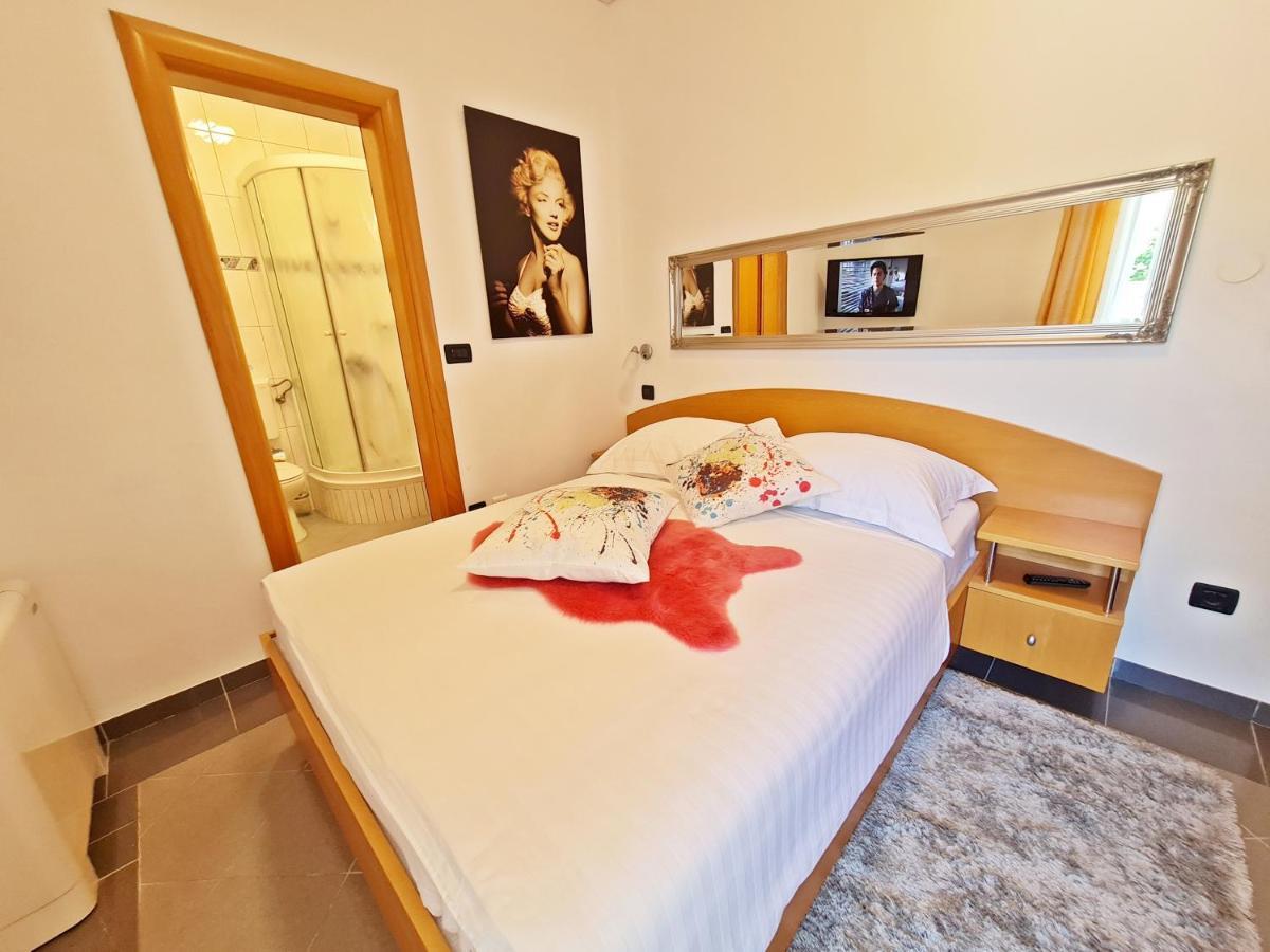 Hotel Sunce بودْسْتغانا المظهر الخارجي الصورة