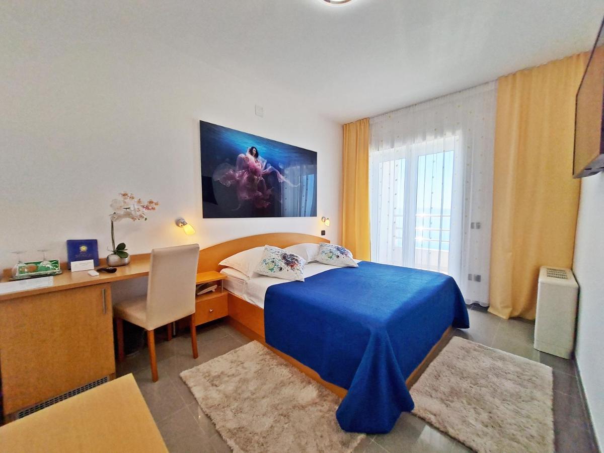 Hotel Sunce بودْسْتغانا المظهر الخارجي الصورة