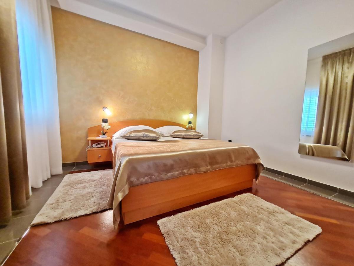 Hotel Sunce بودْسْتغانا المظهر الخارجي الصورة