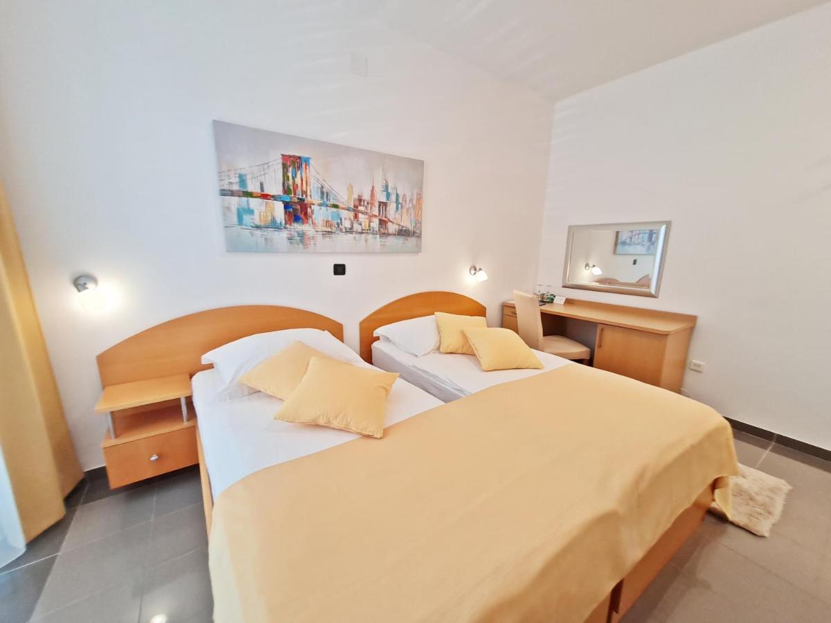 Hotel Sunce بودْسْتغانا المظهر الخارجي الصورة
