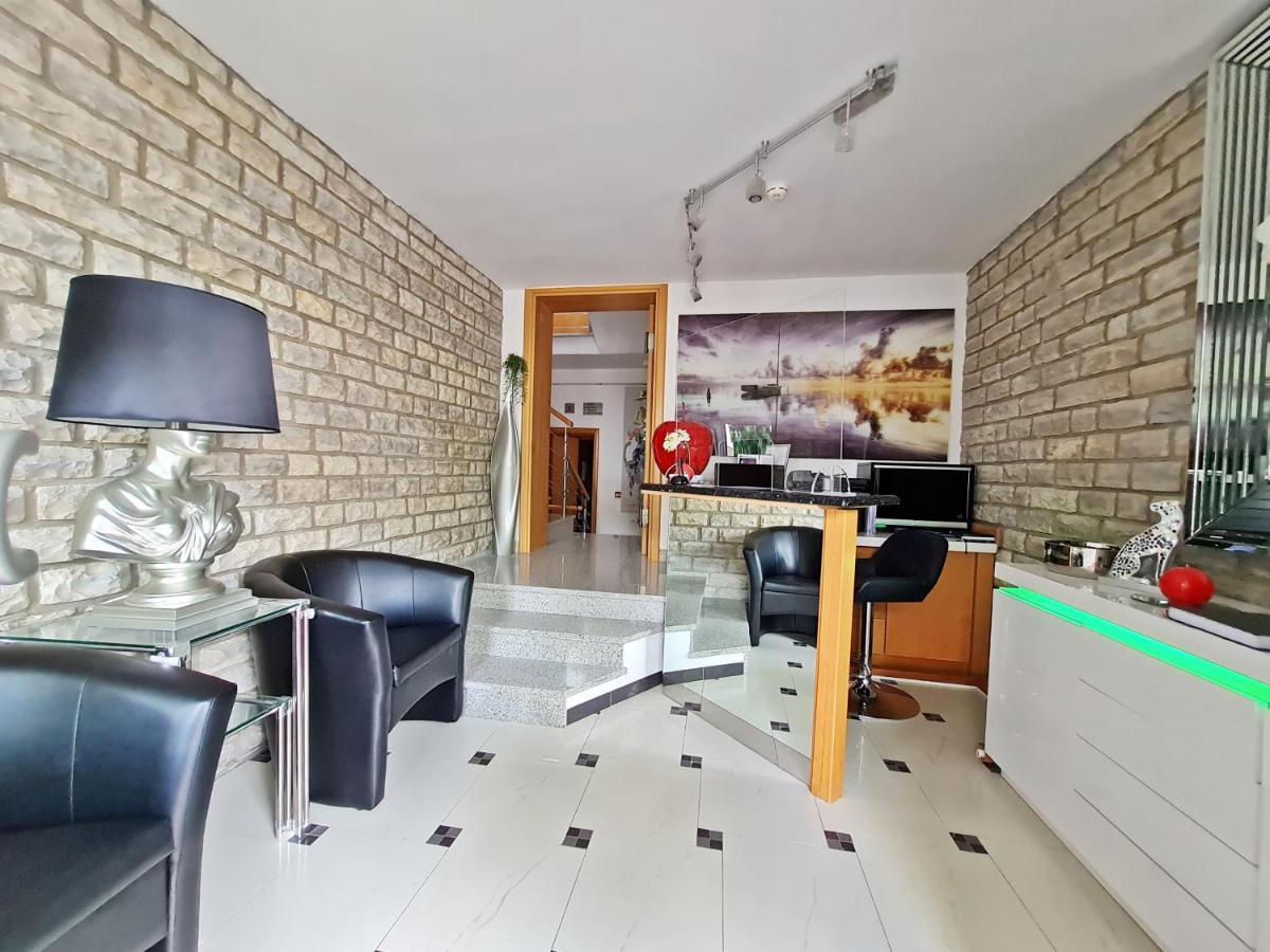 Hotel Sunce بودْسْتغانا المظهر الخارجي الصورة