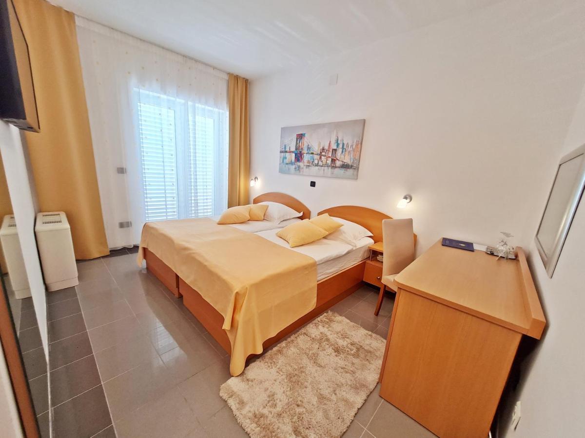 Hotel Sunce بودْسْتغانا المظهر الخارجي الصورة