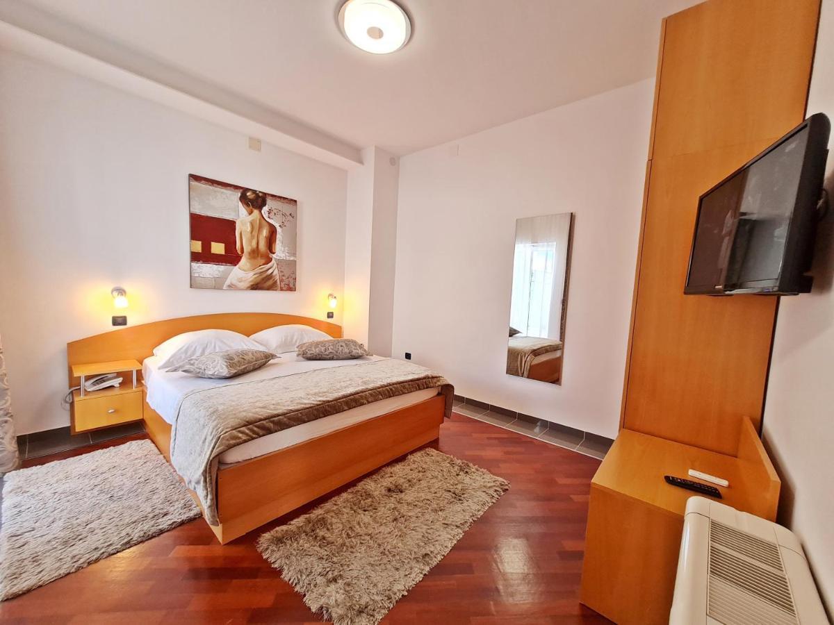 Hotel Sunce بودْسْتغانا المظهر الخارجي الصورة